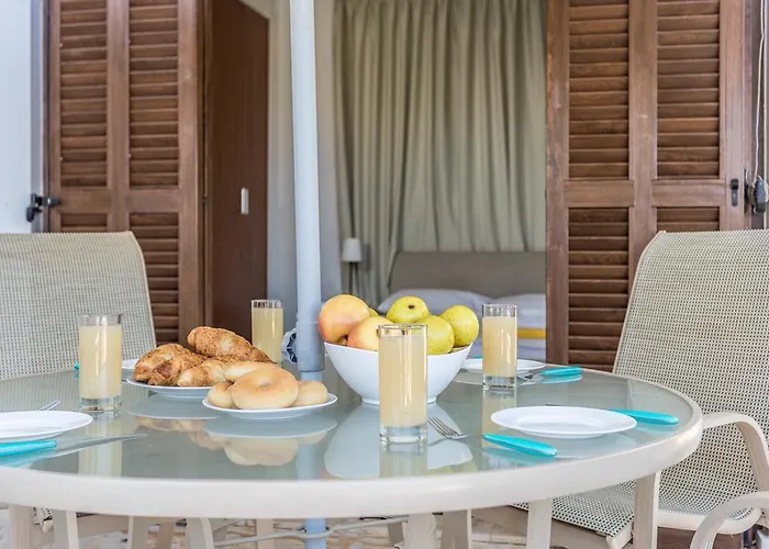 Villa Greko Mare Front Line Protaras