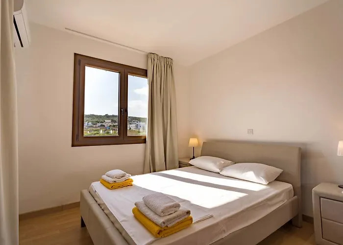 Villa Greko Mare Front Line