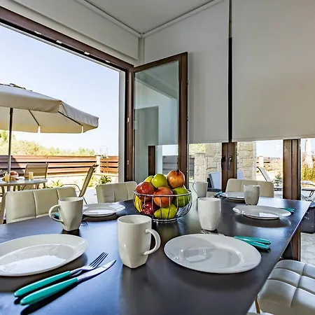 Greko Mare Front Line Villa